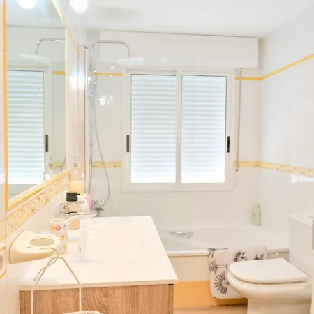 Sear Areas Apartment *